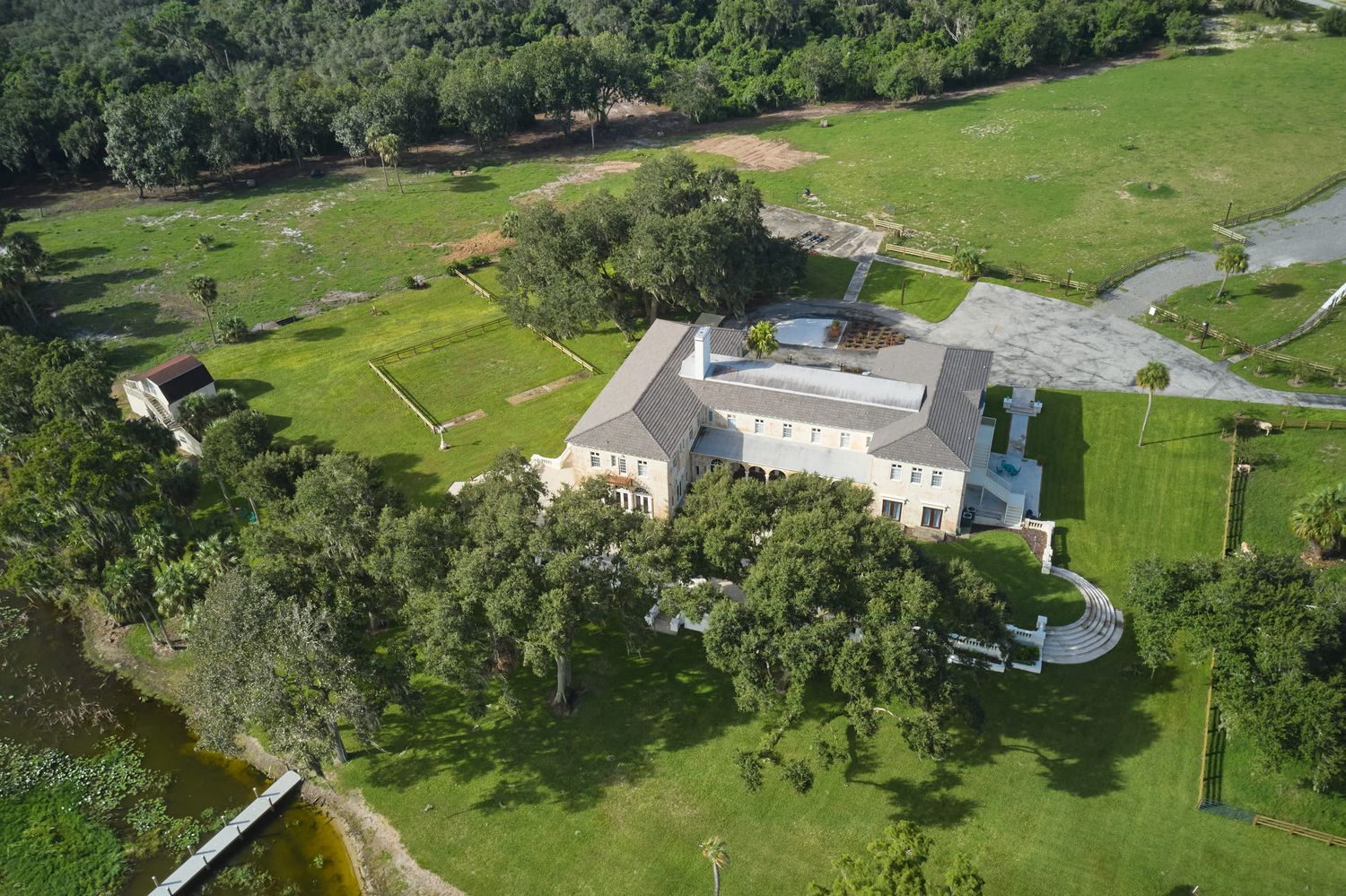 3111 Masterpiece Rd, Lake Wales, FL 33898